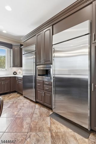 3 Buckingham Rd, Lincoln Park Boro, NJ 07035