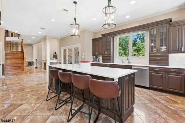 3 Buckingham Rd, Lincoln Park Boro, NJ 07035