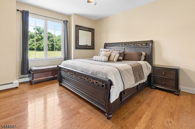 3 Buckingham Rd, Lincoln Park Boro, NJ 07035