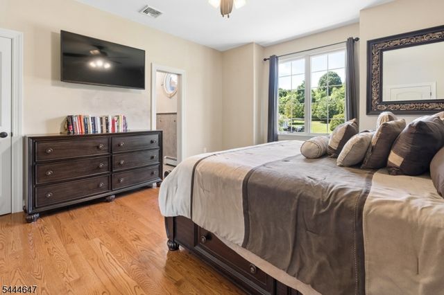3 Buckingham Rd, Lincoln Park Boro, NJ 07035