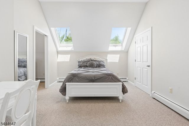 3 Buckingham Rd, Lincoln Park Boro, NJ 07035