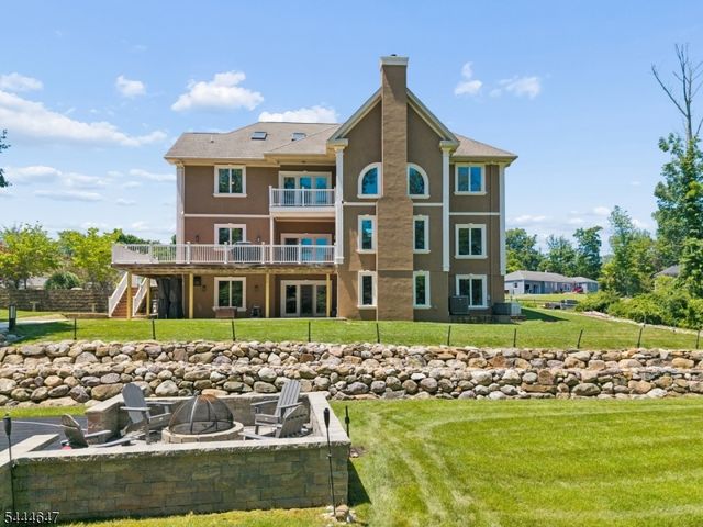 3 Buckingham Rd, Lincoln Park Boro, NJ 07035