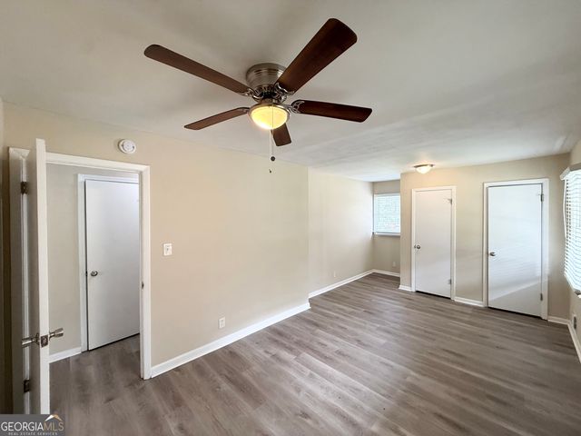 2782 Ocean Valley Drive, Atlanta, GA 30349