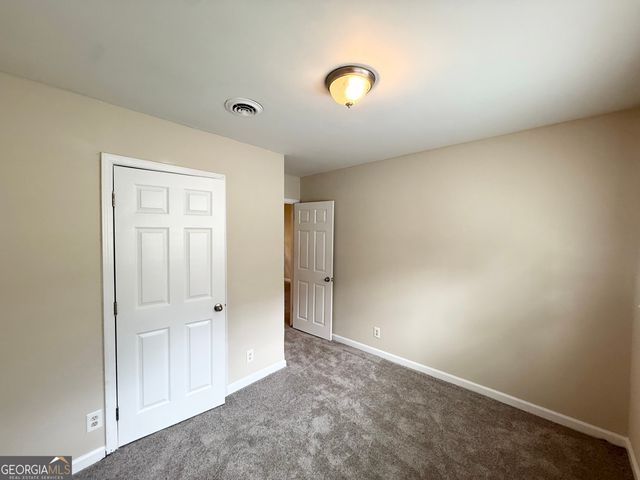 2782 Ocean Valley Drive, Atlanta, GA 30349