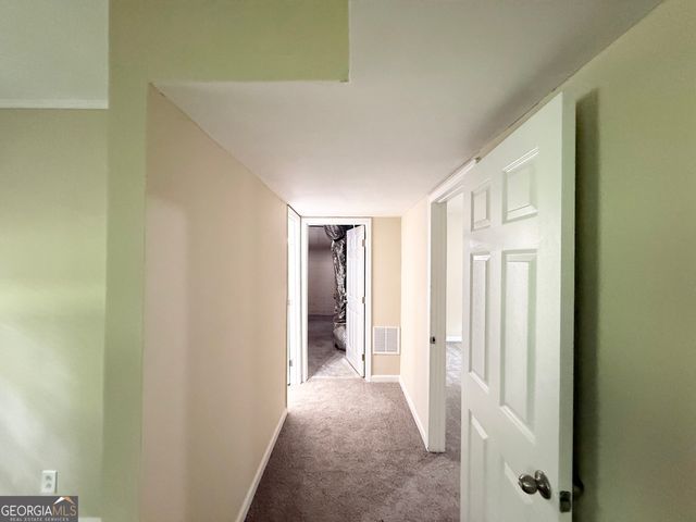 2782 Ocean Valley Drive, Atlanta, GA 30349