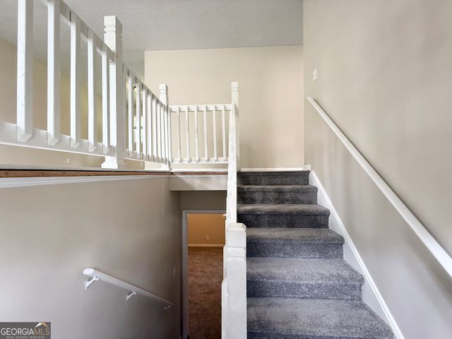 2782 Ocean Valley Drive, Atlanta, GA 30349
