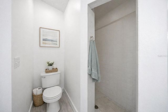 7151 EDGEWATER SHORES COURT, Orlando, FL 32810