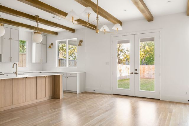 8926 San Benito Way, Dallas, TX 75218