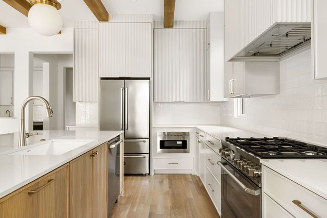 8926 San Benito Way, Dallas, TX 75218