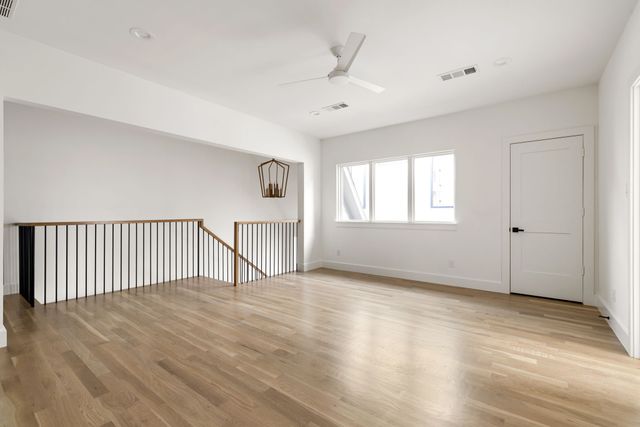 8926 San Benito Way, Dallas, TX 75218