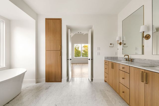 8926 San Benito Way, Dallas, TX 75218