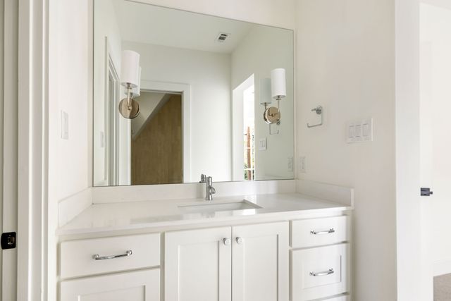 8926 San Benito Way, Dallas, TX 75218