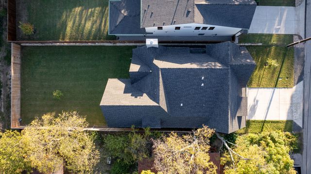 8926 San Benito Way, Dallas, TX 75218