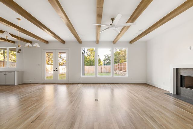 8926 San Benito Way, Dallas, TX 75218