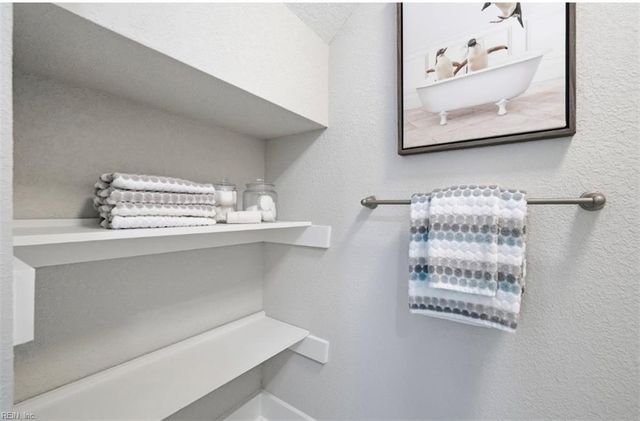 145 Maple AVE, Norfolk, VA 23503