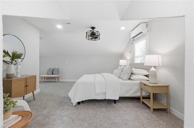 145 Maple AVE, Norfolk, VA 23503