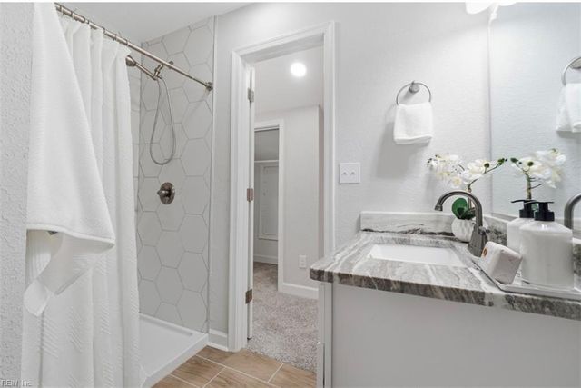 145 Maple AVE, Norfolk, VA 23503