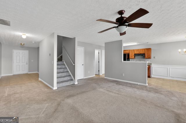 6256 Lake Valley Point, Lithonia, GA 30058