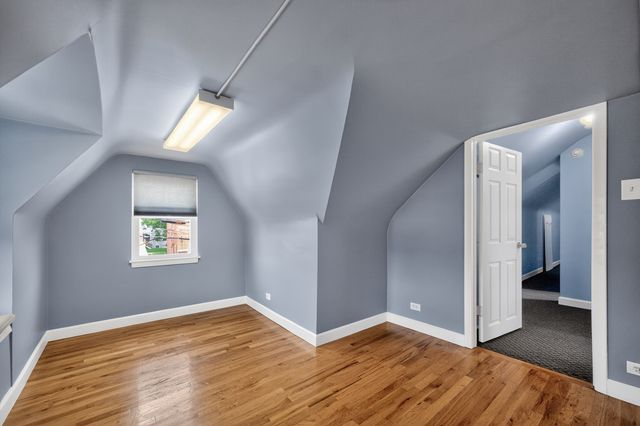 7317 W Myrtle Avenue, Chicago, IL 60631