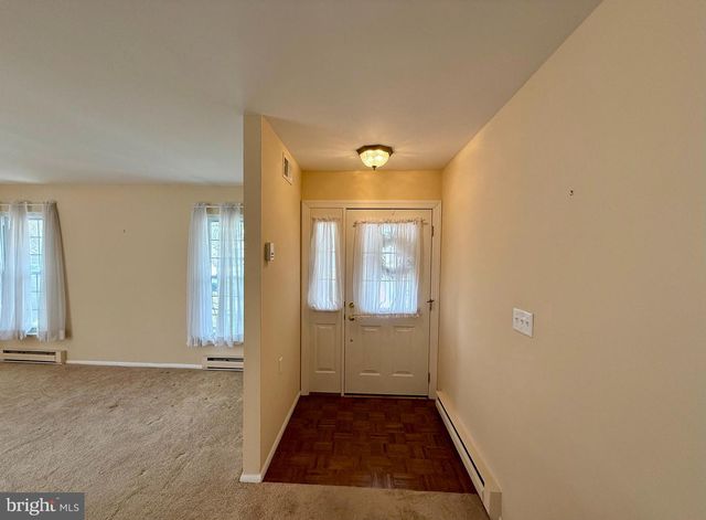 30 COTHERSTONE DR, Southampton, NJ 08088