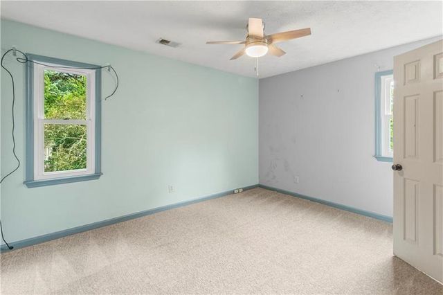 2160 Deer Oaks Trail, Lawrenceville, GA 30044
