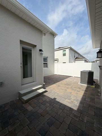 2392 RIDER RAIN LANE, Apopka, FL 32703