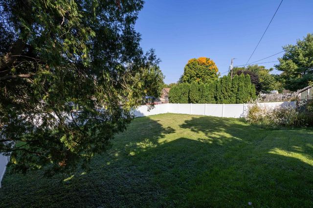 420 Vine Street, Baraboo, WI 53913