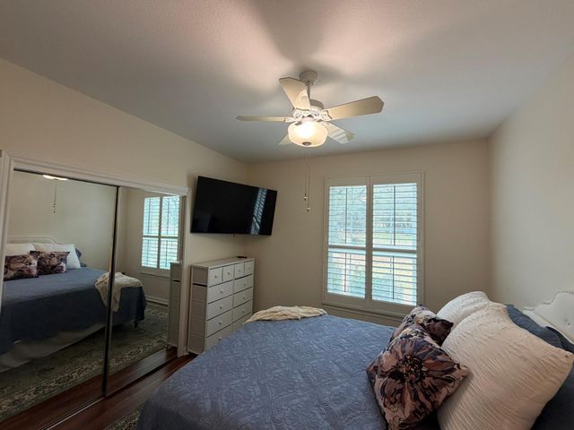 103 Whispering Wind DR, Georgetown, TX 78633