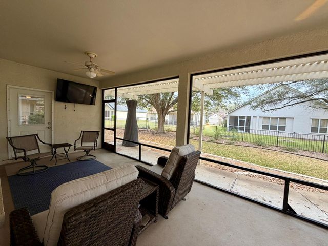 103 Whispering Wind DR, Georgetown, TX 78633