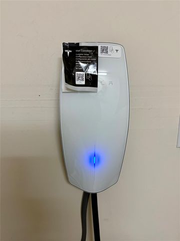 103 Whispering Wind DR, Georgetown, TX 78633