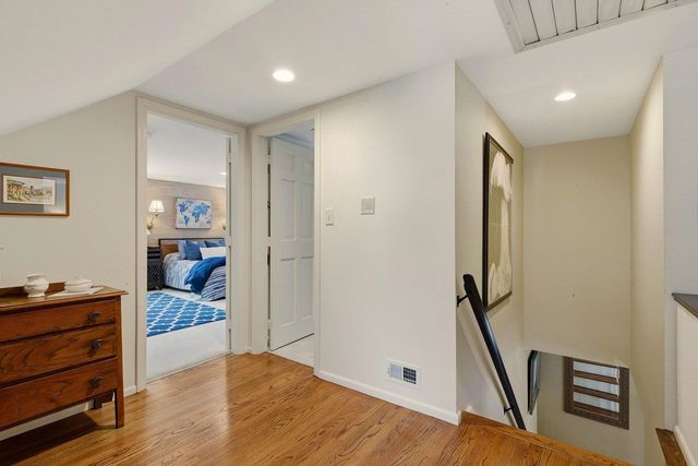 5 Bayberry Lane, Exeter, NH 03833