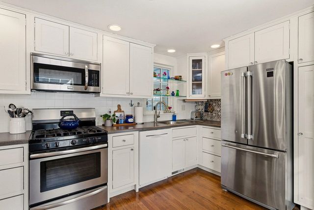 5 Bayberry Lane, Exeter, NH 03833