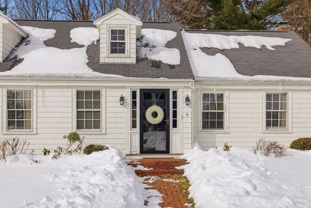 5 Bayberry Lane, Exeter, NH 03833
