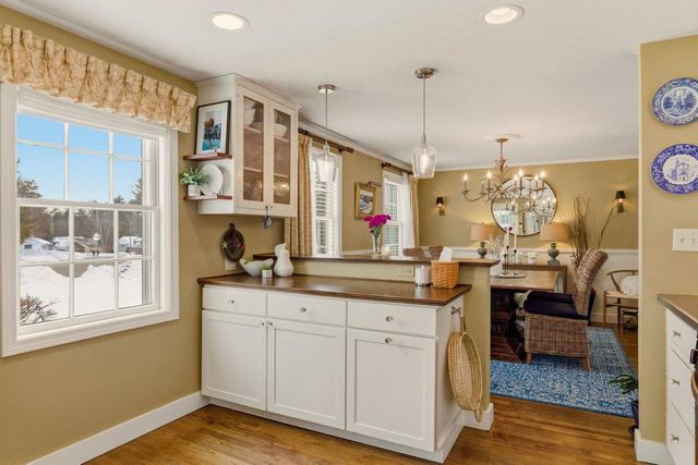 5 Bayberry Lane, Exeter, NH 03833