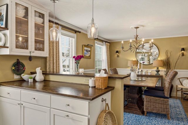 5 Bayberry Lane, Exeter, NH 03833