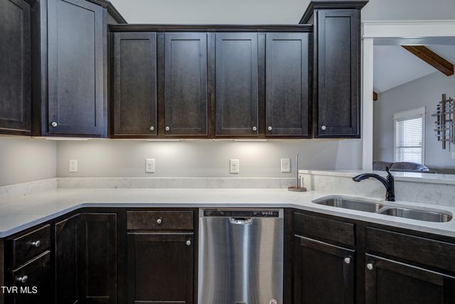 155 Rhetts Way, Jonesborough, TN 37659