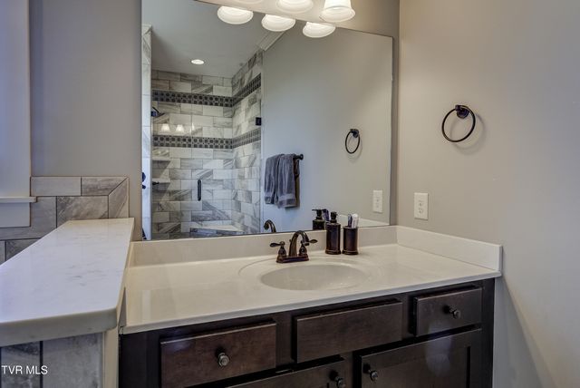 155 Rhetts Way, Jonesborough, TN 37659