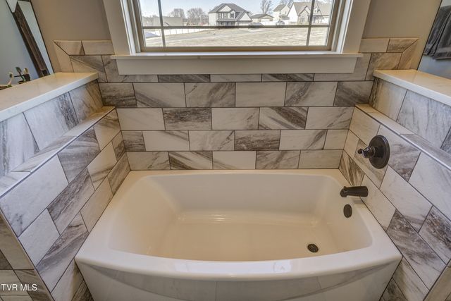 155 Rhetts Way, Jonesborough, TN 37659