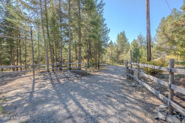 1110 Roosevelt Rd, Bonners Ferry, ID 83805