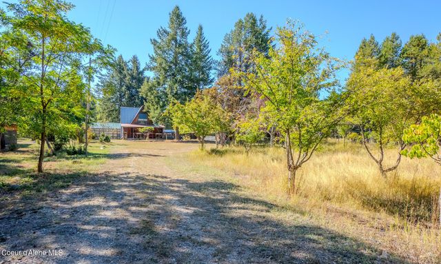 1110 Roosevelt Rd, Bonners Ferry, ID 83805