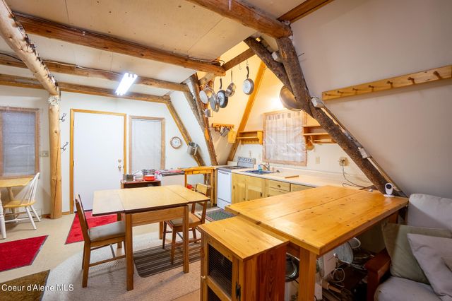 1110 Roosevelt Rd, Bonners Ferry, ID 83805