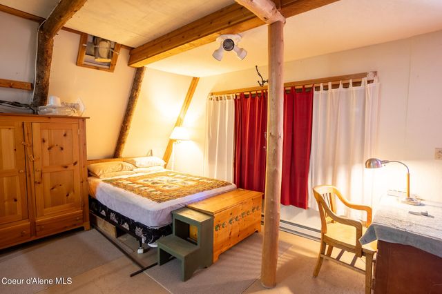 1110 Roosevelt Rd, Bonners Ferry, ID 83805