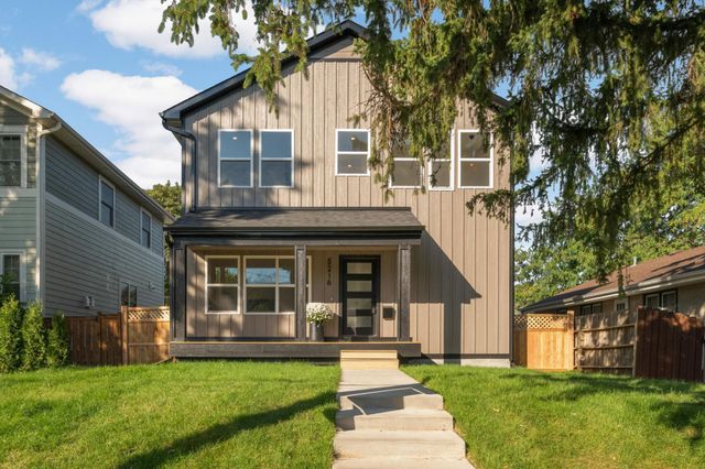 5216 47th Avenue S, Minneapolis, MN 55417