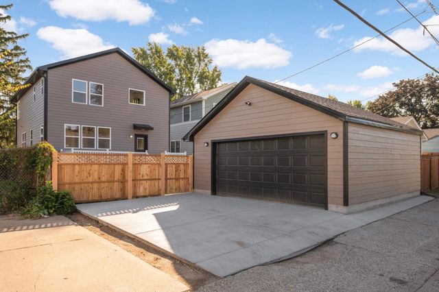 5216 47th Avenue S, Minneapolis, MN 55417