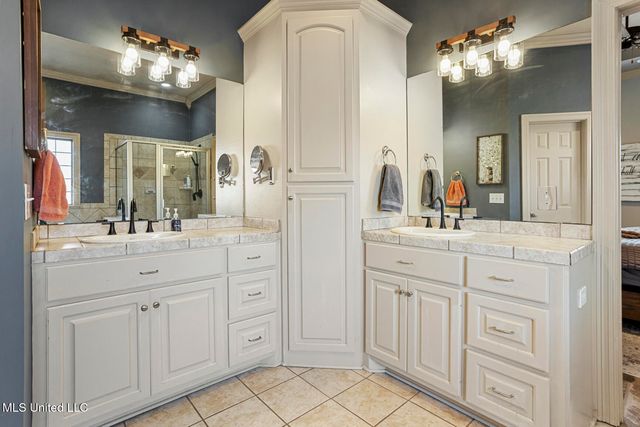 501 Asbury Lane Drive, Brandon, MS 39042