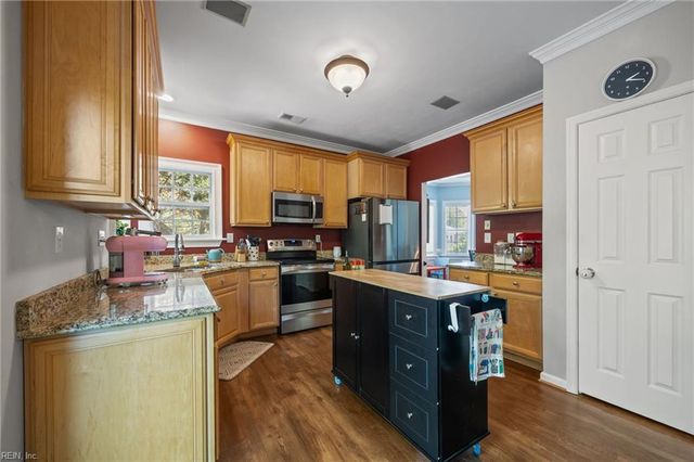 3608 Royal Palm Arch, Virginia Beach, VA 23452