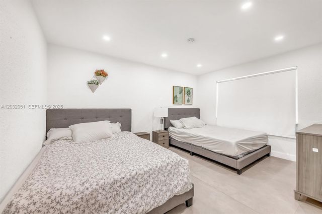 2810 Riverland Road, Fort Lauderdale, FL 33312
