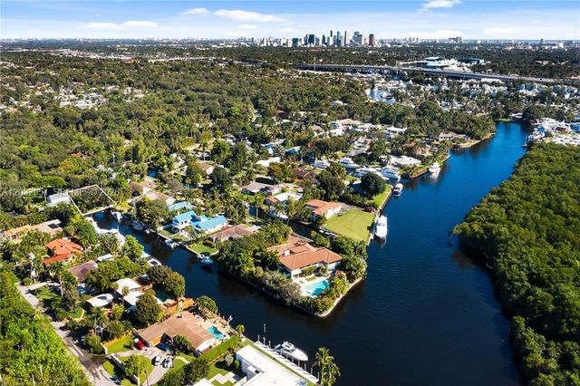 2810 Riverland Road, Fort Lauderdale, FL 33312