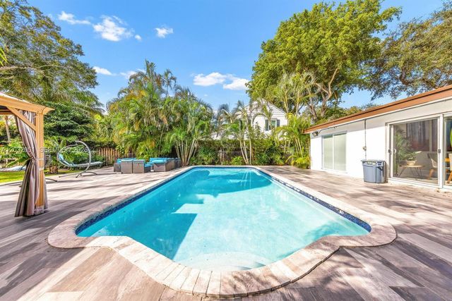 2810 Riverland Road, Fort Lauderdale, FL 33312