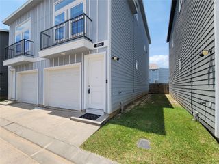 18841 Elegance Avenue, Spring, TX 77379